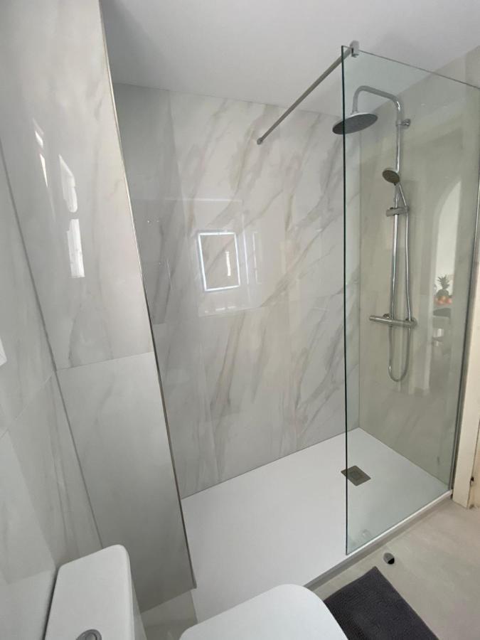 La Rosa Apartment Торевиеха Екстериор снимка